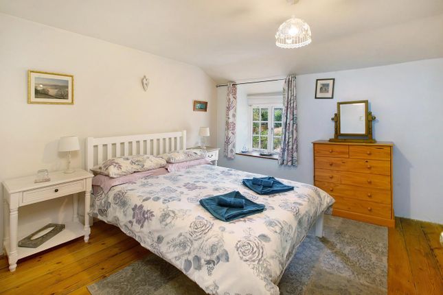 Blackberry Cottage 14, High Street, Kenton photo 4