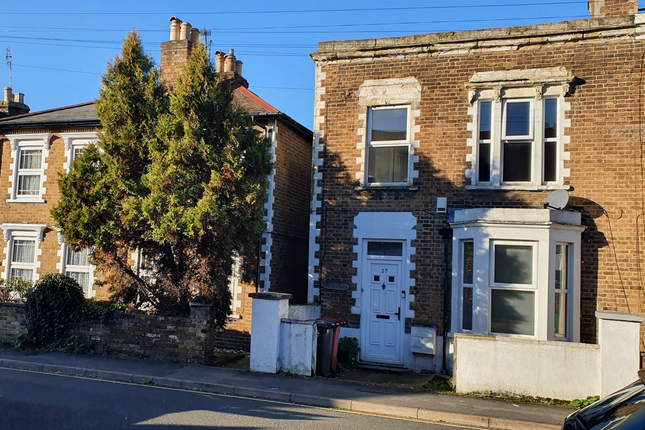 Thumbnail Semi-detached house for sale in Park Street, Slough