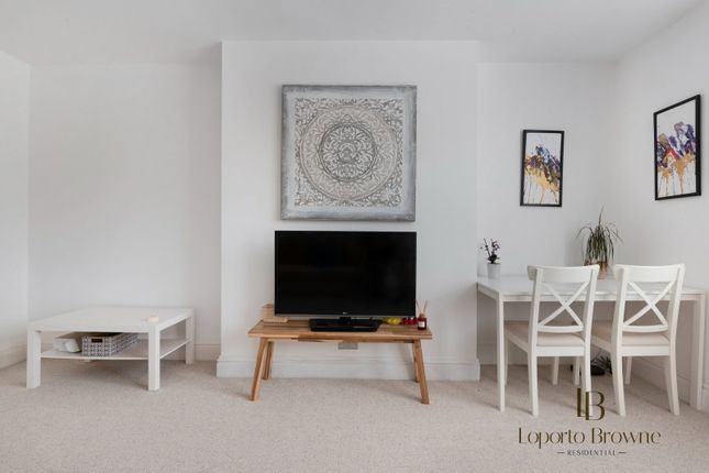 103b, Dartmouth Road, London photo 3