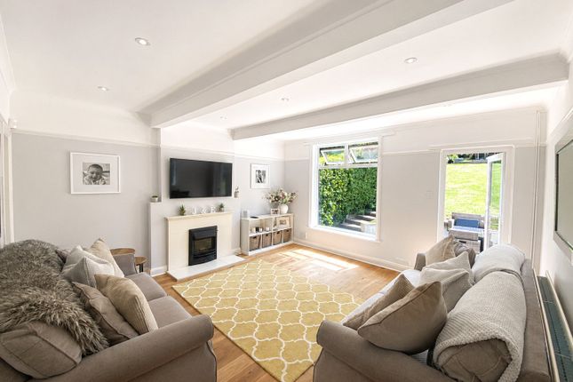23,, Hillside, Surrey photo 2