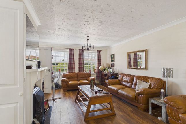 72, Lynn Road, Downham Market photo 3