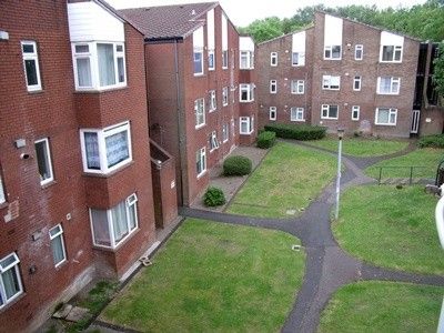 Thumbnail Flat to rent in Downton Court, Deercote, Telford