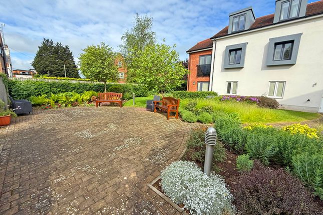 Apartment 16, Alder View Court, Newby Farm Road, Scarborough photo 2