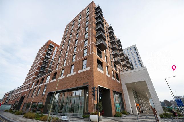 1-bed flat on Flat, 12, Bower House, 4 Henshaw Parade, London, £460,000