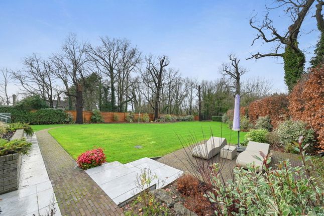 'Eastglade' London Road, Rickmansworth photo 4