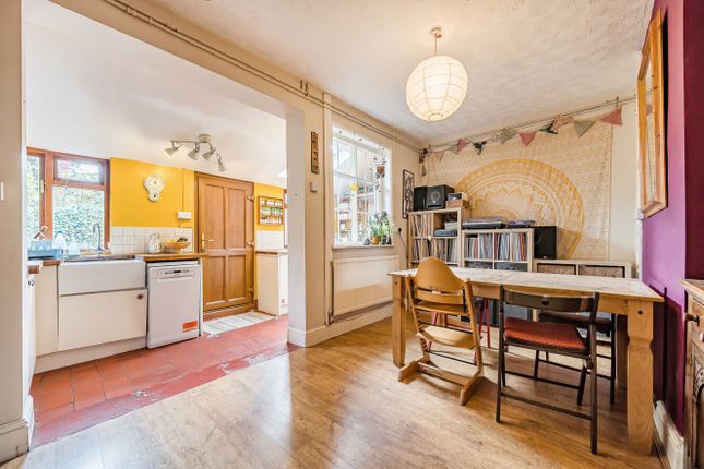 1370330-10-68F7E3...