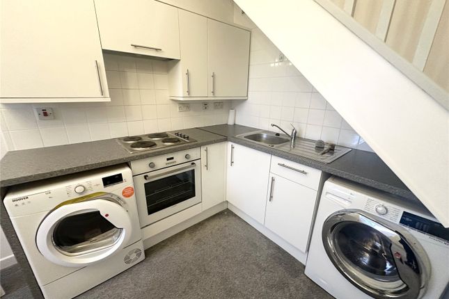 7, Old Priory Road, Carmarthenshire photo 4