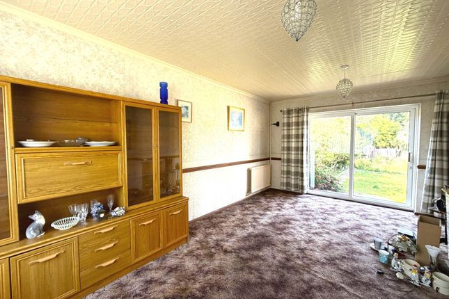 16, Forest Road, Erith photo 4