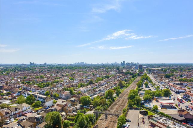 Flat 65, Starling Heights, 5, Teal Road, Ilford photo 2