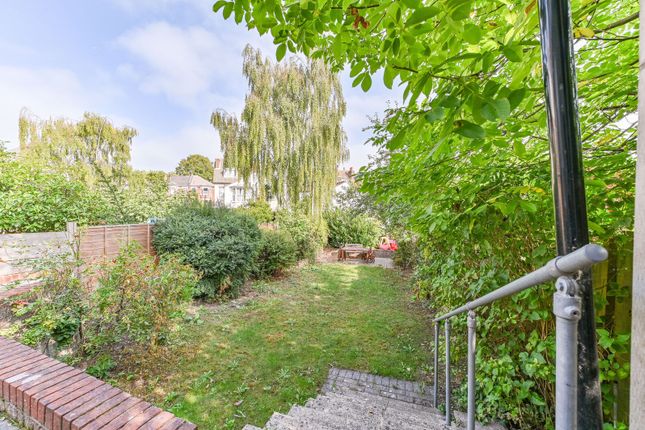 St Augustines Avenue, South Croydon photo 5