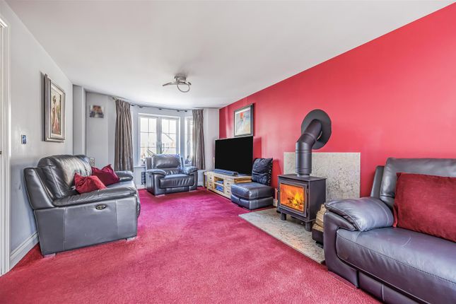 31, Letcombe Place, Waterlooville photo 4