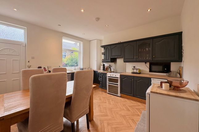 5, Mona Street, Huddersfield photo 4