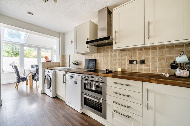 7 Turnstone Close, Winnersh, Wokingham photo 4