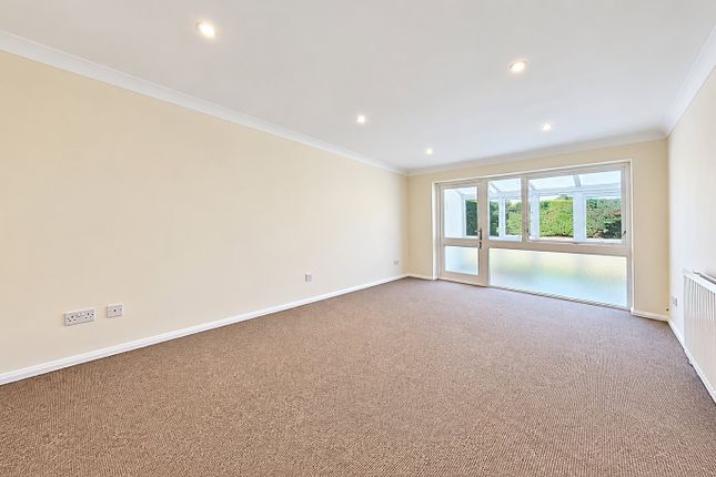 747, Coulter Road, Herne Bay photo 3