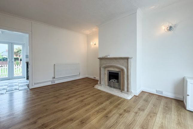 19 Lloyd Street, Wednesbury photo 4