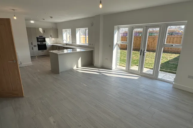 Property 1 of 14. Kitchen/ Diner