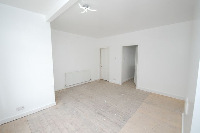 217 Mosspark Drive, Glasgow, City of Glasgow photo 4