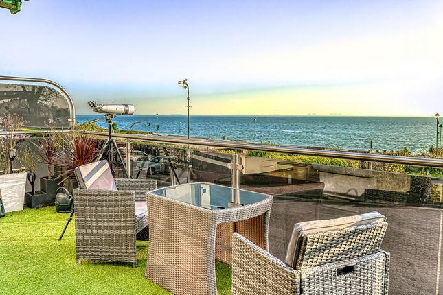 107, Chalkwell Esplanade, Westcliff-on-sea photo 4
