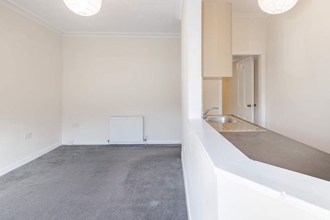 11b Links Road, Bo'ness photo 4