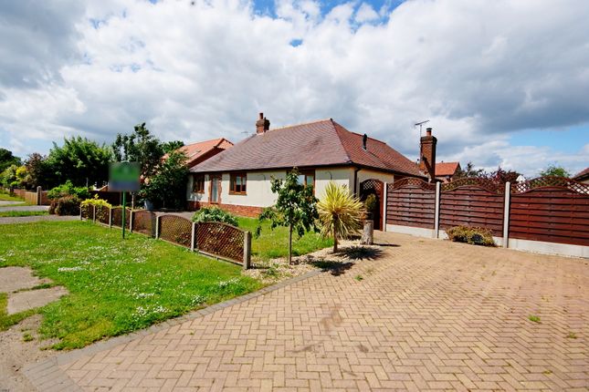 Thumbnail Detached bungalow for sale in South Scarle Lane, North Scarle, Lincoln