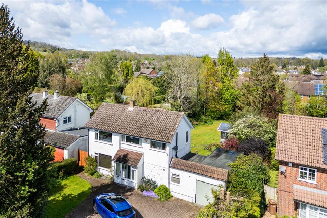 Thumbnail Property for sale in Carlton Road, Redhill