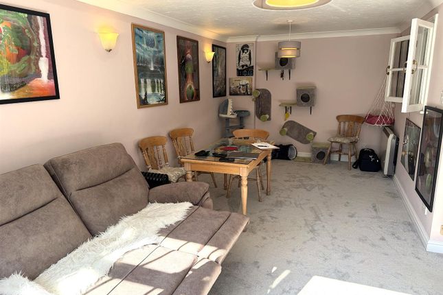 Flat 81 Fedden Village, Nore Road, Bristol photo 3