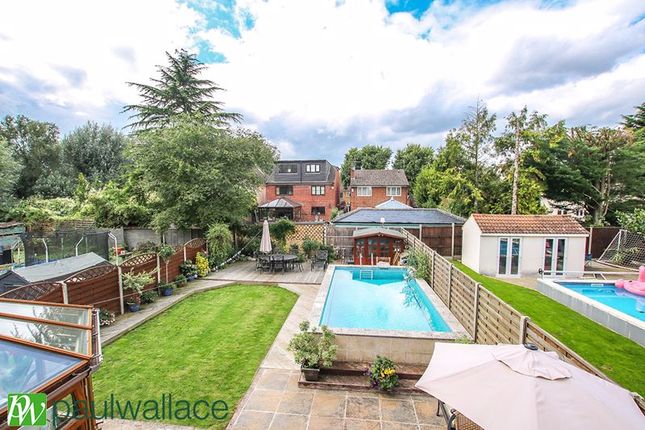 Talbot, Derby Road, Hoddesdon photo 4