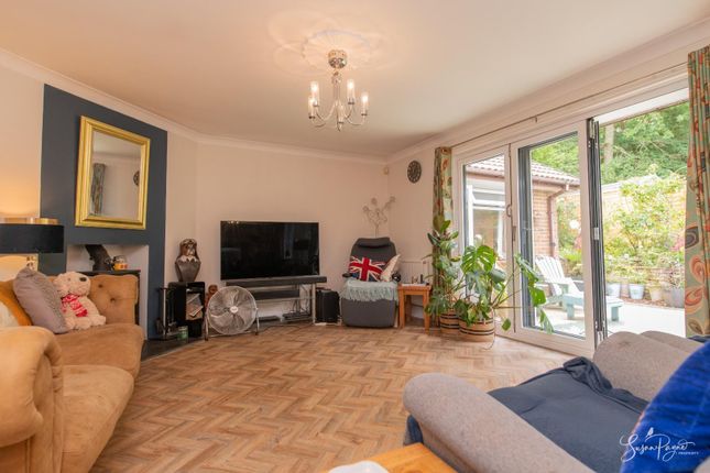 4, Abbots Close, Ryde photo 4