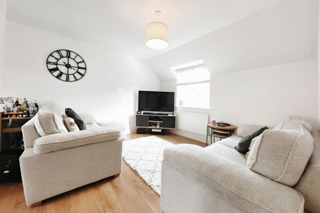 2, Quail Corner, Bracknell photo 2
