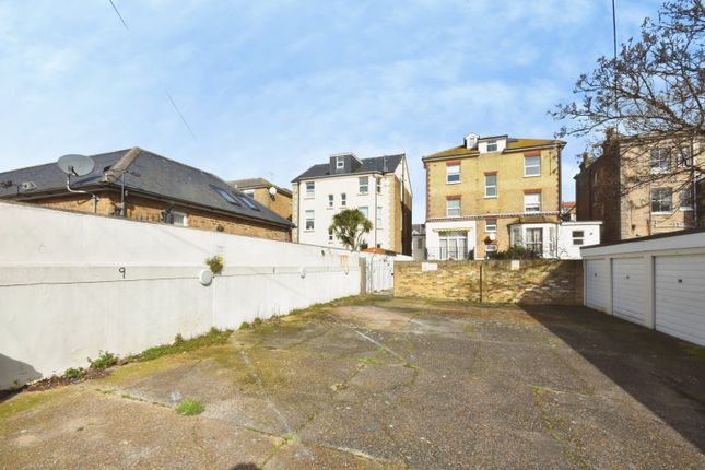 Flat 7, 26, Granville Road, Broadstairs photo 5