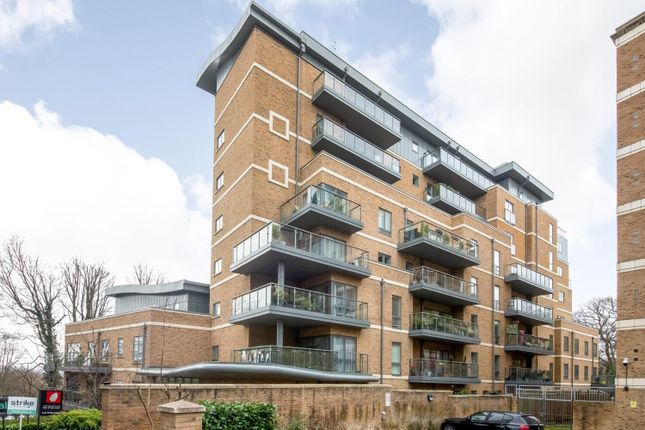 Flat for sale in Sylvan Hill, Upper Norwood, London