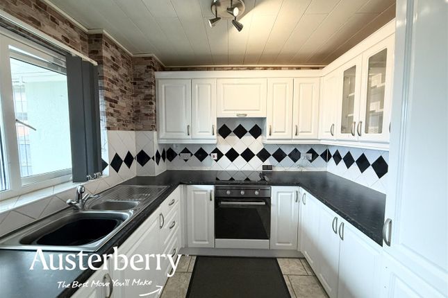 34, Kettering Drive, Stoke-On-Trent photo 2