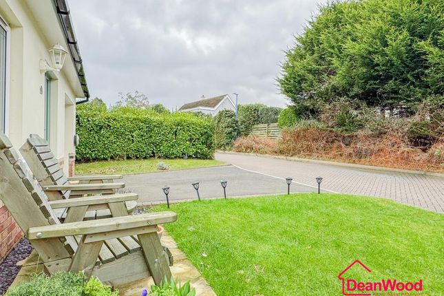 19, Royal Park, Isle Of Man photo 3
