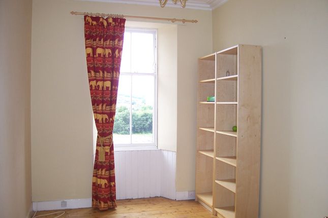 Flat to rent in Beatty Crescent, Kirkcaldy