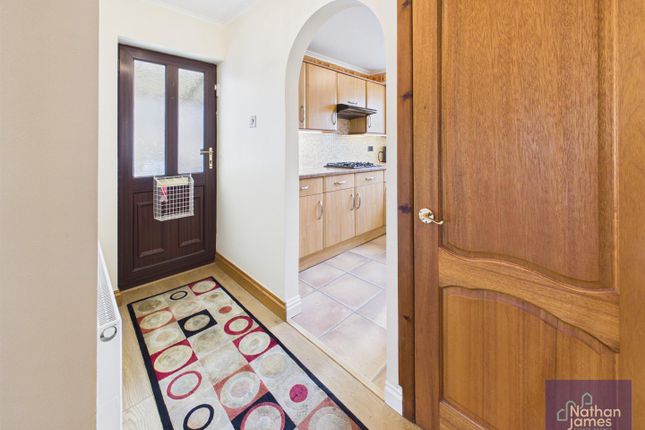 16, Osprey Drive, Caldicot photo 4