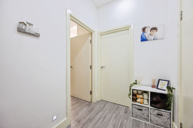 Flat 3,, Jace Court, St Austell photo 2