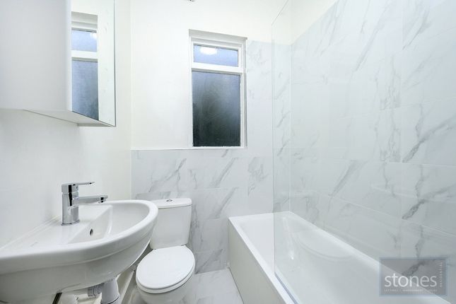 Flat 3, 144, Broadhurst Gardens, London photo 3