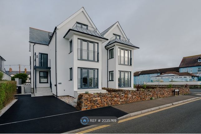 Flat to rent in The Gallery's At Rockspray Bude, Bude