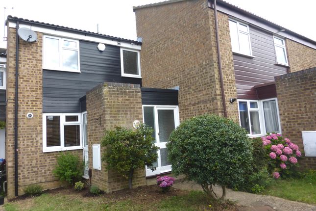 Thumbnail Property to rent in Lillibrooke Crescent, Maidenhead