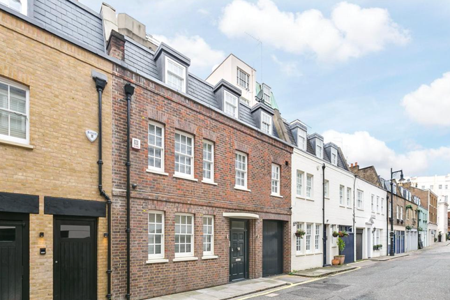 Wilton Mews, Wilton Mews, London photo 5