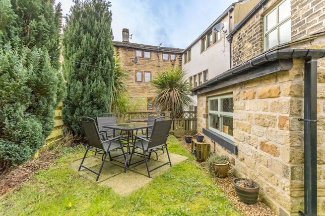 End terrace house for sale in Giles Street, Netherthong, Holmfirth