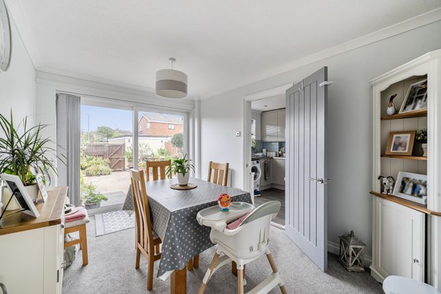 20, Underhill Road, Wotton-under-Edge photo 3