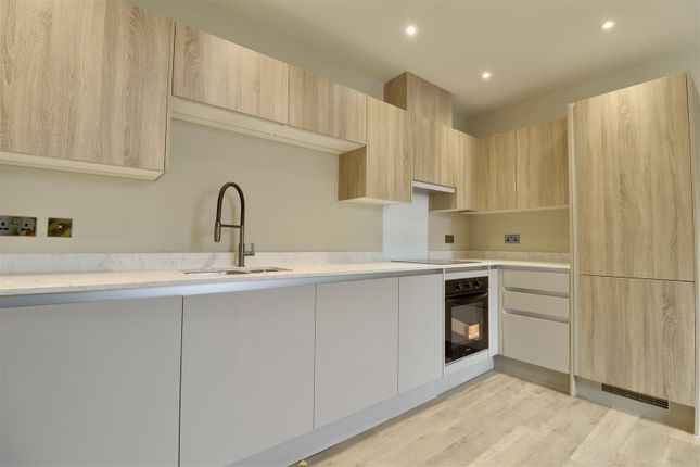 Apartment 3, Sage House, Juniper Gardens, Southsea photo 4