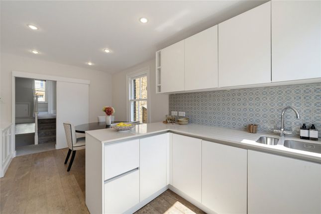 106, Mallinson Road, London photo 4