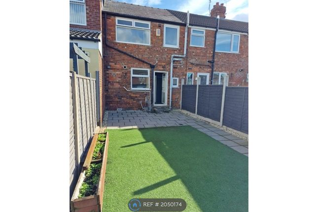 Terraced house to rent in Bloomfield Avenue, Hull