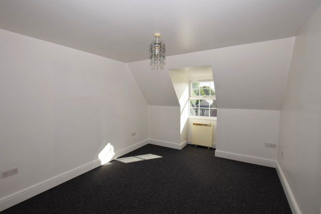 377, Flat 5, Chichester Road, Bognor Regis photo 4