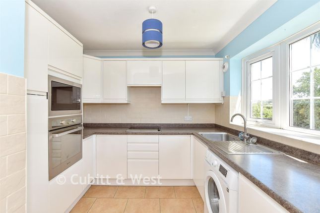 3-bed terraced on 2, Horsefield Road, Selsey, £250,000