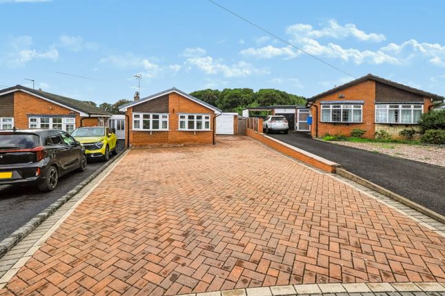 54, Herondale Road, Stourbridge photo 2