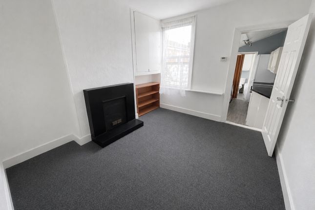 57 Stanley Street, Luton, Bedfordshire photo 3