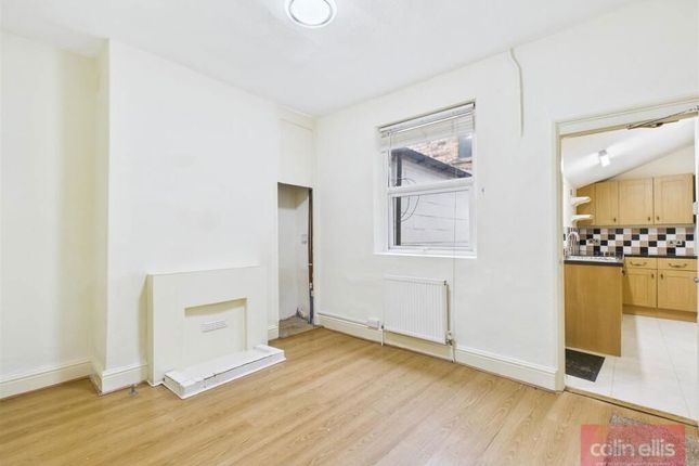 3, Greenfield Road, Scarborough photo 4